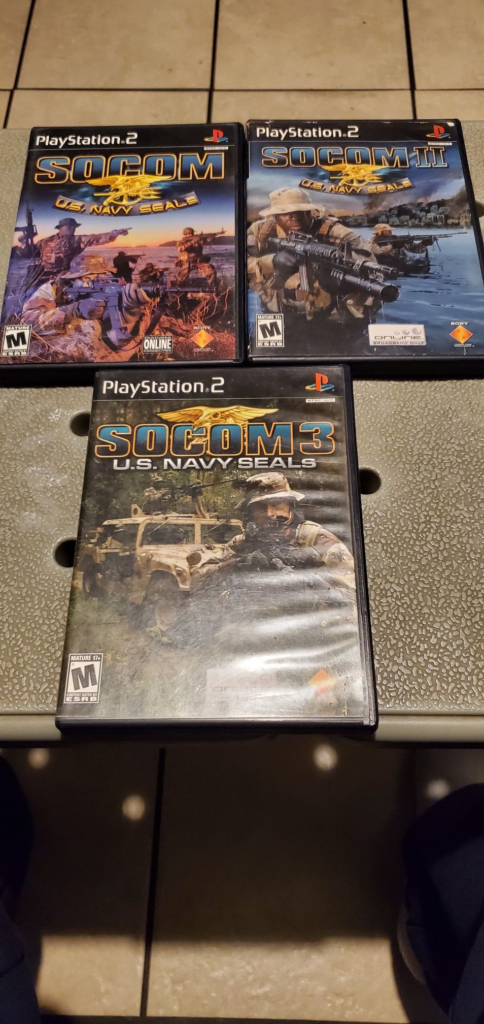 SOCOM U.S NAVY SEALS 1.2.3 .PLAYSTATION 2