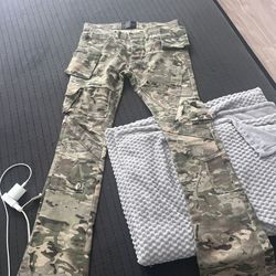Valabassas Camo Flare Cargo Pants Size 30