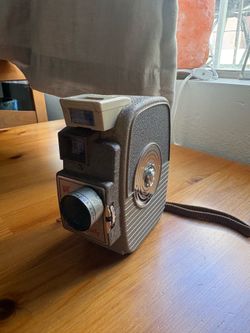 Vintage 1950s Keystone Twenty 8mm Film Camera