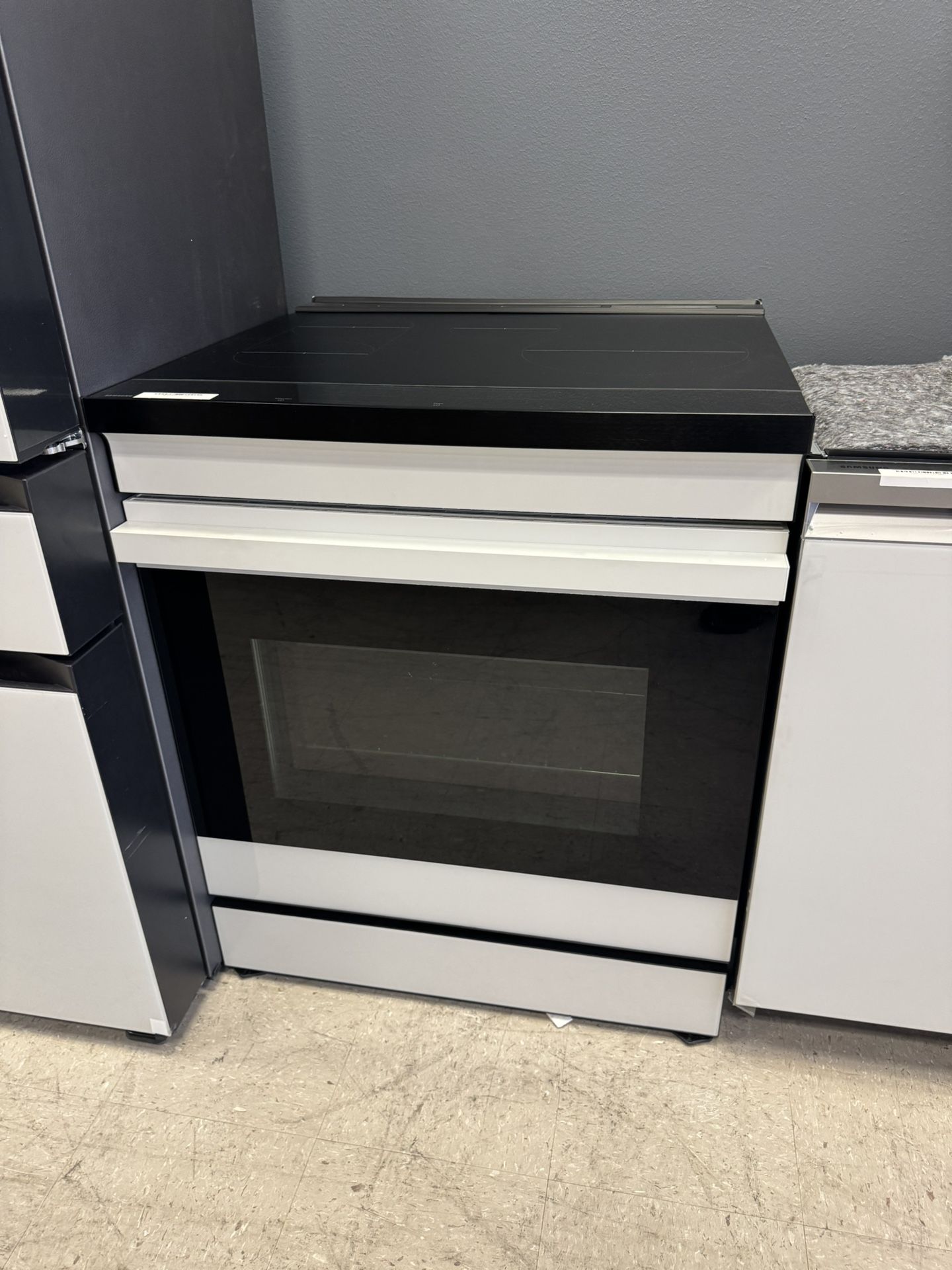 Samsung Bespoke Electric Range