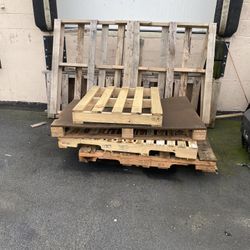 Free Pallets! 