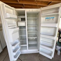 WHIRLPOOL REFRIGERATOR 