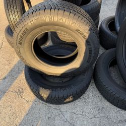 2 Llantas 245/76/16 99% De Vida