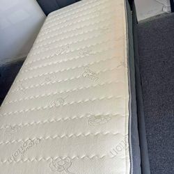 Twin Mattress 