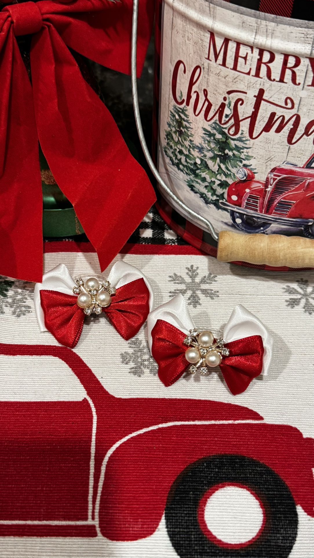 Handmade Christmas Dog Hair Clips , Holiday Pet Accessories 