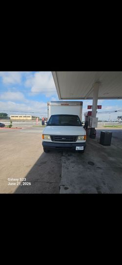 Ford E-Series Box Truck White