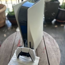 Sony PS5 Disc Version Price is firm/Read Description