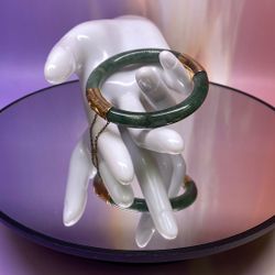 Green Jade Bangle
