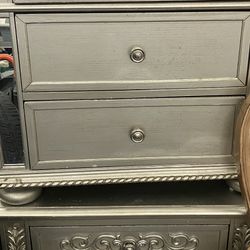 2 Night Drawers With Mirrors