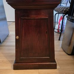 Night Stands End Tables Or Cabinets 
