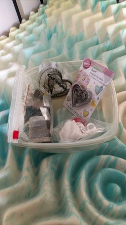 Cake Decorating Items