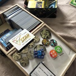 Pokemon Bulk, Tins Code Cards,  Coins Reverse Holo’s 