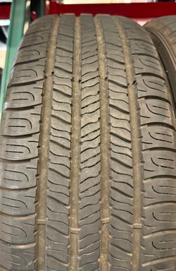 235 70 16 Goodyear 3622
