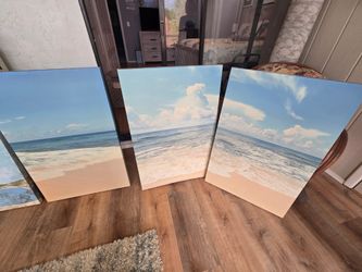 Prints/paintings like new just redecorated