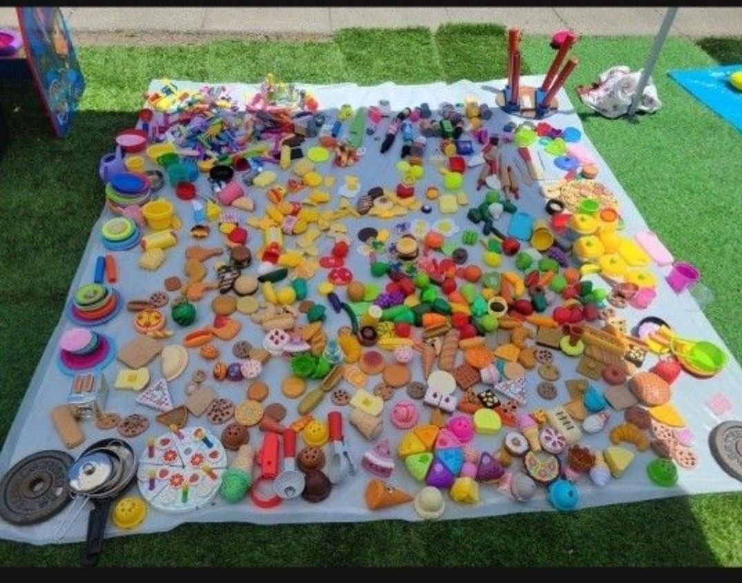 Food Toys