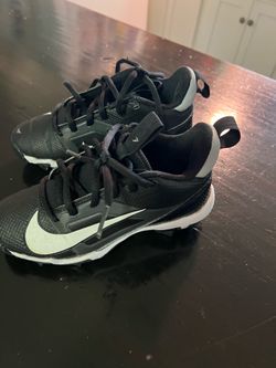 Boys Football Cleats Size 13C