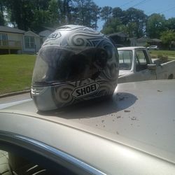 Motorcycle helmet