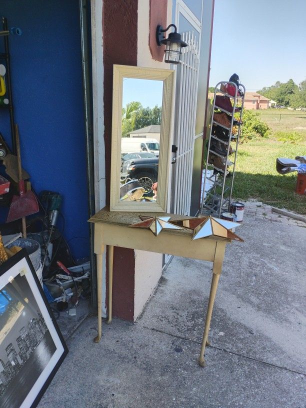 Small Table With Mirrors