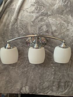 VANITY LIGHT