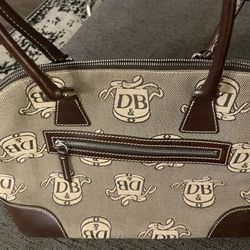 Dooney And Bourke Purse