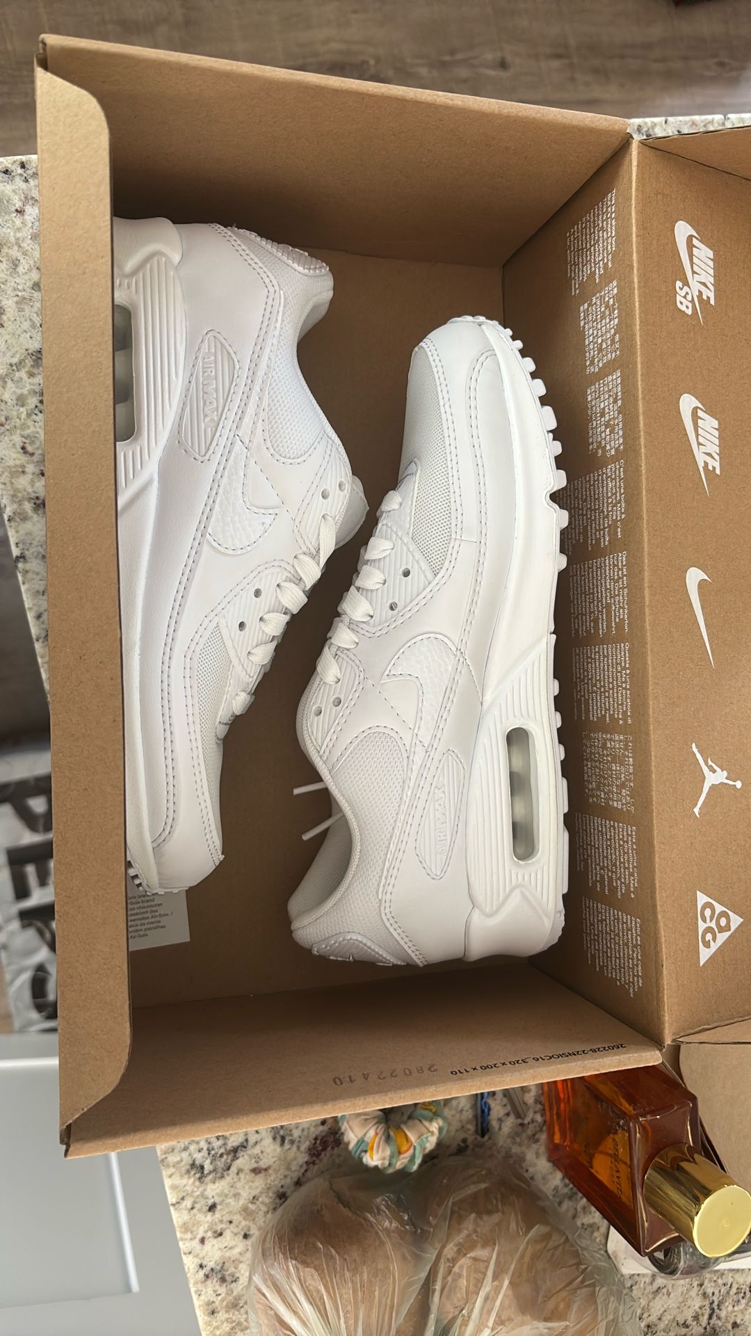 Nike Shoe 