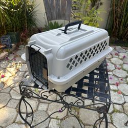 Classic Pet Travel Crate 