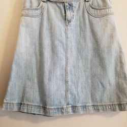 GAP Jean Skirt Size 8