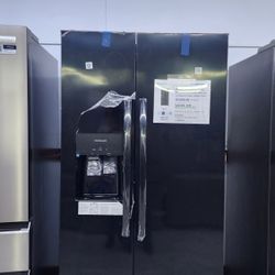 NEW FRIGIDAIRE  SIDE BY SIDE REFRIGERATOR  WITH ICE AND WATER DISPENSER 1 YEAR WARRANTY/1 AÑO DE GARANTIA POR ESCRITO 