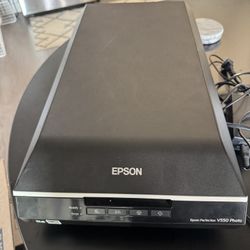 Epson V550 Photo Scanner