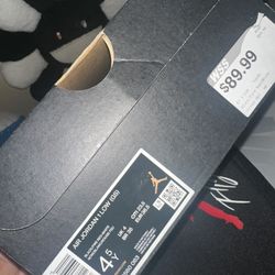 Size 4.5 Youth Jordans