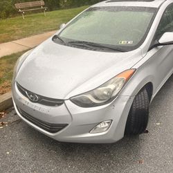 2012 Hyundai Elantra