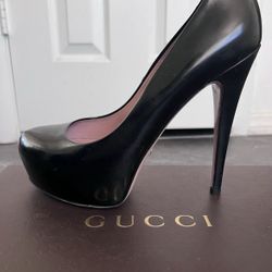 Hot Black Stilettos!