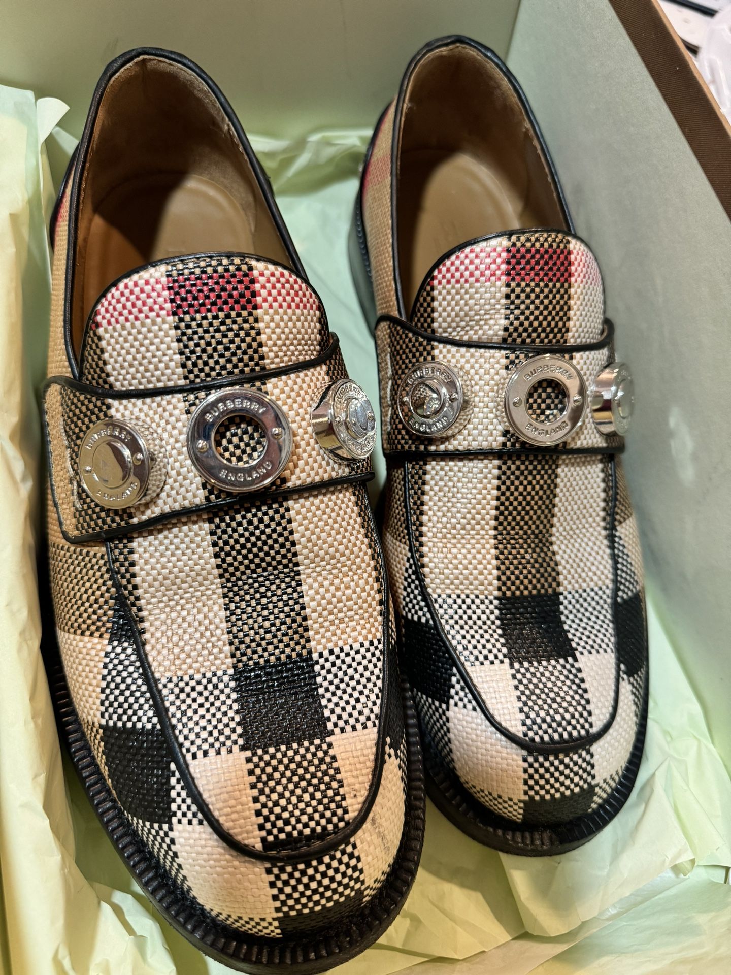 Burberry Women’s Loafers Size 8.5