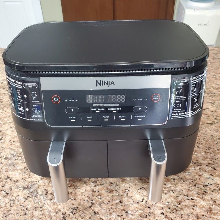 Ninja DZ090 Foodi 6 Quart 5-in-1 DualZone 2-Basket Air Fryer