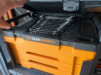 Gear Wrench over 230 pc set - never used
