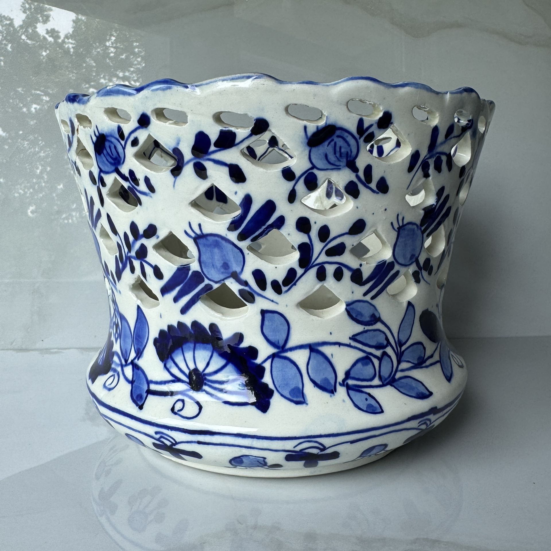Vintage Spanish Majolica Compote Full Lace Bowl / Planter / Vase