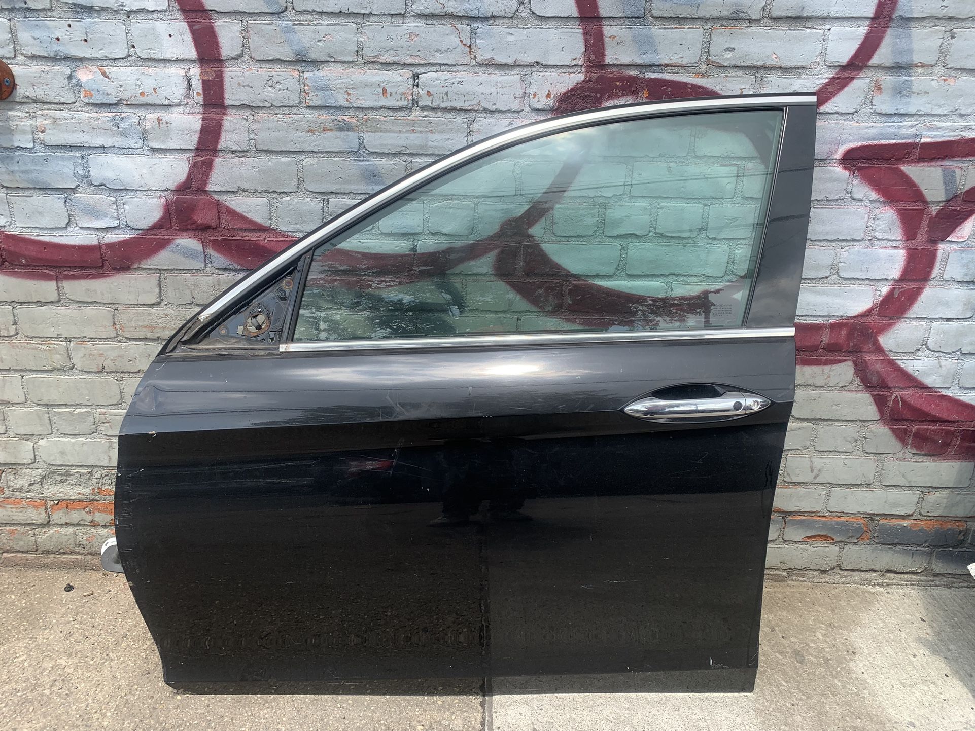 2015 Honda Accord Driver Side Door Assembly Complete
