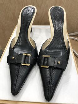 Gucci heels