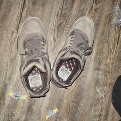 Jordan 4s A maniere 
