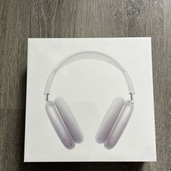 Apple AirPod Maxs