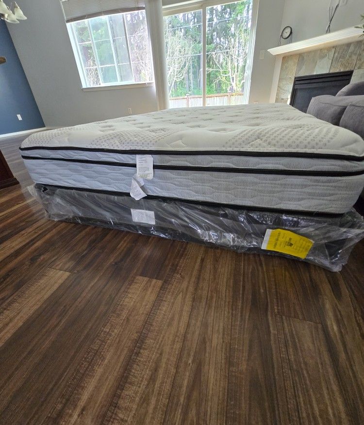Queen Size Mattress And Box