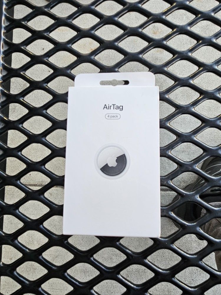 APPLE AIR TAG - 4 COUNT