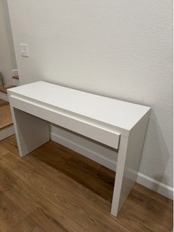 IKEA malm table