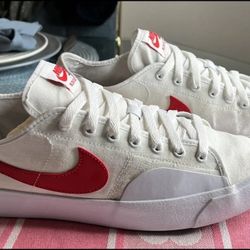 Size 10 - Nike Blazer Court SB White University Red 2021 