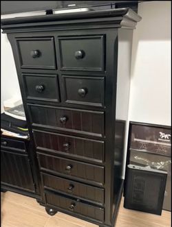 Black Chest of Drawers and Nightstand Set