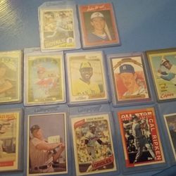 Baseball Cards Good Condition Years From 1966,1973,1976,1986 ,88,89,90$4.00 Each 