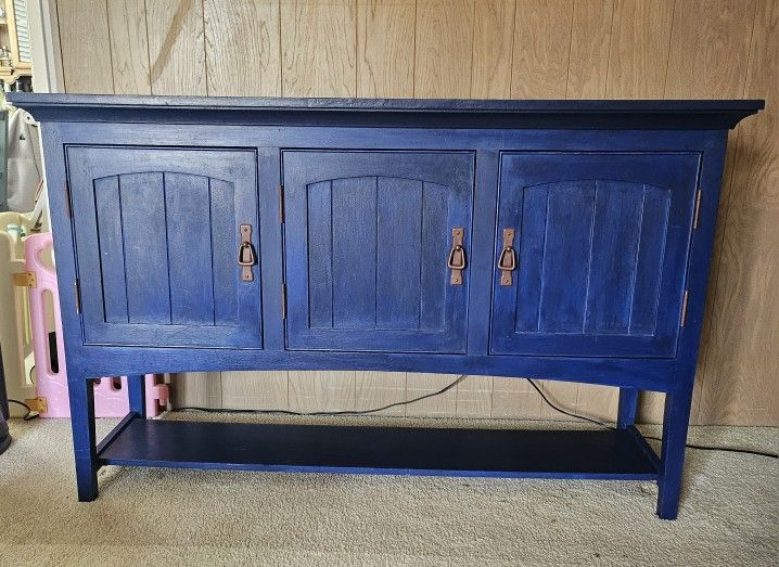 Sideboard/Buffet/Console Table/Credenza/Entryway Cabinet 
