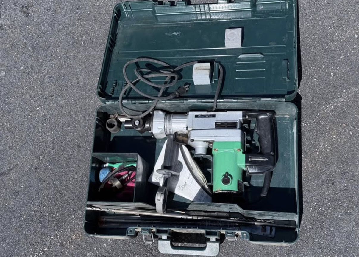 $50 Hitachi 1/2 rotary hammer DH38YE