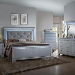 50% SALE Queen Size Bedroom Set 
