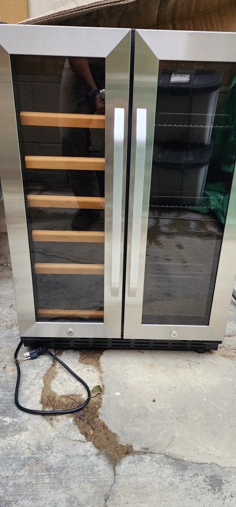 Free Beverage Fridge - NOT WORKING